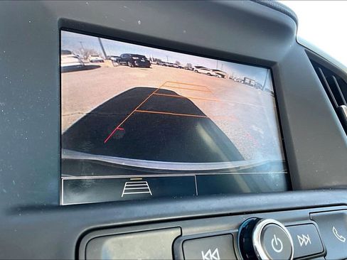 Used 2023 GMC Terrain SLE w/ Driver Convenience Package image 31