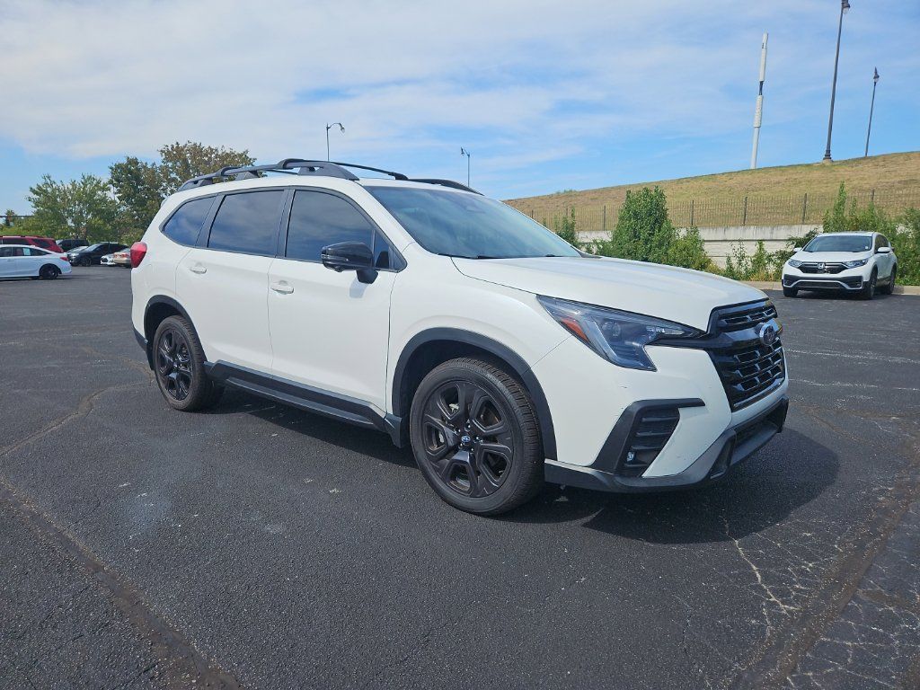 Used 2023 Subaru Ascent Onyx Edition Limited AWD/4WD image 7