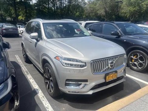 Used 2023 Volvo XC90 B6 Plus w/ Protection Package Premier AWD/4WD image 1