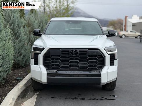 Used 2025 Toyota Tundra Limited w/ TRD Off-Road Package AWD/4WD image 2