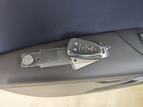 Certified 2023 Chevrolet Blazer RS w/ Driver Confidence II Package image 41