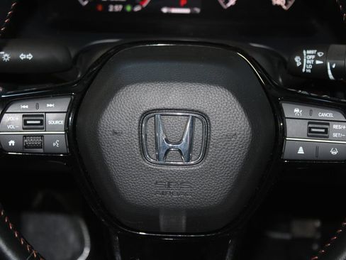 Used 2025 Honda HR-V Sport image 12