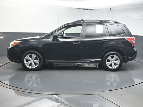 Used 2015 Subaru Forester 2.5i Premium w/ All-Weather Package AWD/4WD image 5