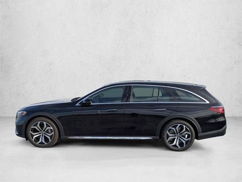 New 2026 Mercedes-Benz E 450 4MATIC All-Terrain Wagon image 9