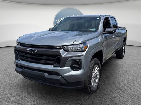 Certified 2026 Chevrolet Colorado LT w/ Advanced Trailering Package AWD/4WD image 8