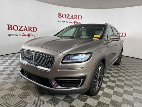 Used 2020 Lincoln Nautilus Reserve w/ Equipment Group 201A FWD image 4