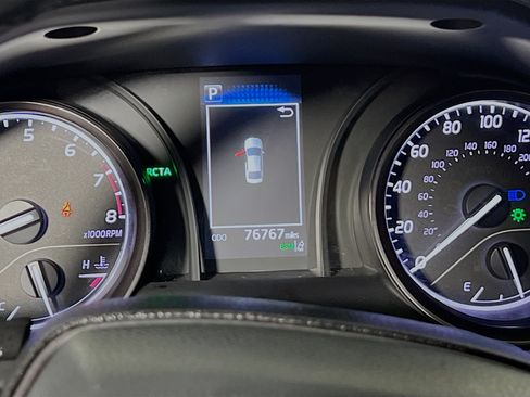 Used 2023 Toyota Camry SE w/ Convenience Package FWD image 22