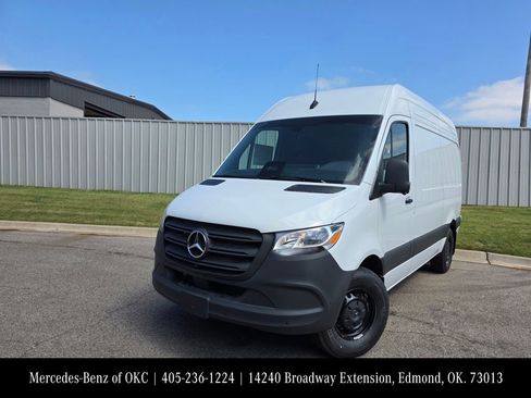 New 2026 Mercedes-Benz Sprinter 2500 image 1