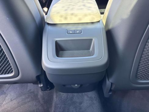 Used 2026 Volvo XC60 B5 Plus w/ Protection Package Premier AWD/4WD image 31