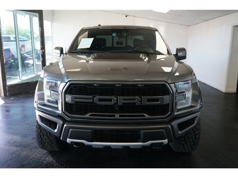 Used 2018 Ford F150 Raptor w/ Equipment Group 802A Luxury image 2