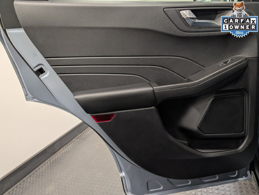 Certified 2022 Ford Escape SEL w/ SEL Stealth AWD Package image 25