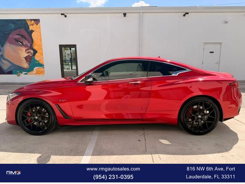 Used 2018 INFINITI Q60 Red Sport 400 w/ Pro Active Package image 11