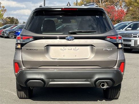 New 2025 Subaru Forester Touring image 40