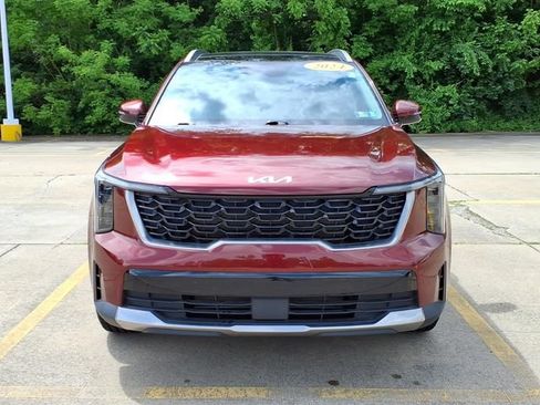 Used 2024 Kia Sorento S w/ Panoramic Sunroof Package AWD/4WD image 3