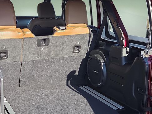 Used 2021 Jeep Wrangler Unlimited Rubicon image 8