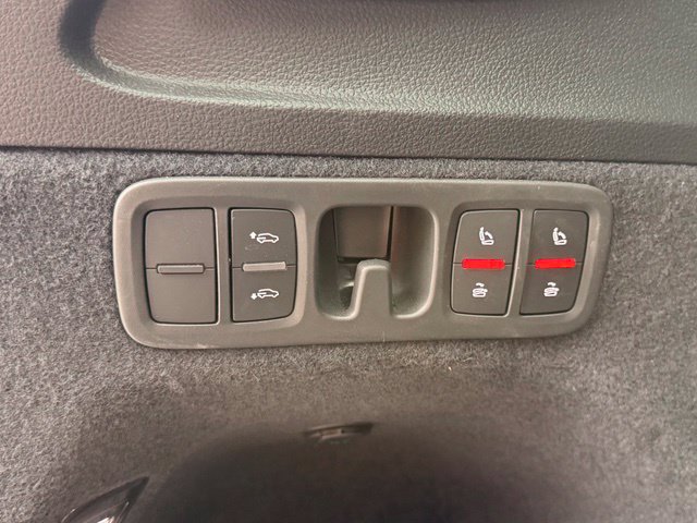 Used 2025 Audi Q7 3.0T Prestige AWD/4WD image 30