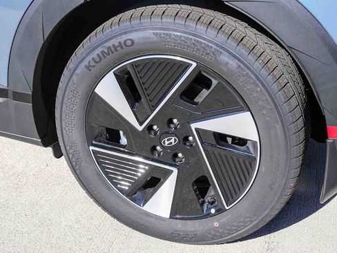 New 2026 Hyundai Ioniq 5 SEL image 11