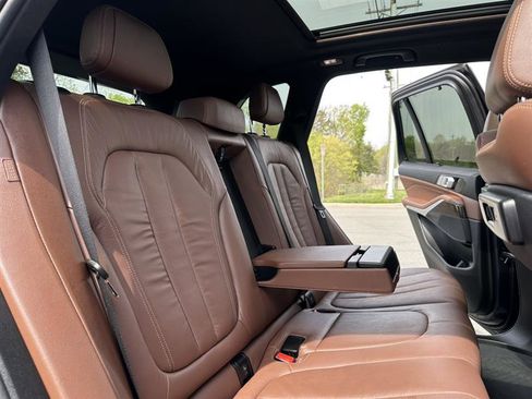 Used 2019 BMW X5 xDrive40i w/ Premium Package 2 image 38