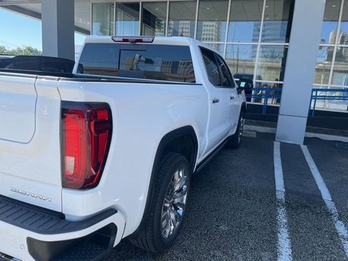 Used 2024 GMC Sierra 1500 Denali w/ Denali Reserve Package AWD/4WD image 2