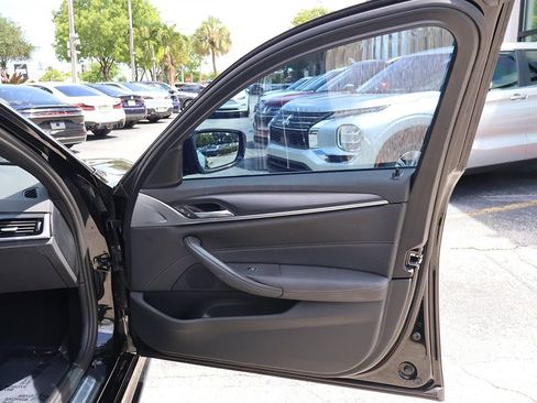 Used 2023 BMW 530i w/ M Sport Package RWD image 27