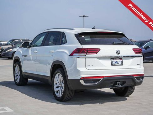 Used 2020 Volkswagen Atlas Cross Sport SE w/ Towing Package AWD/4WD image 8