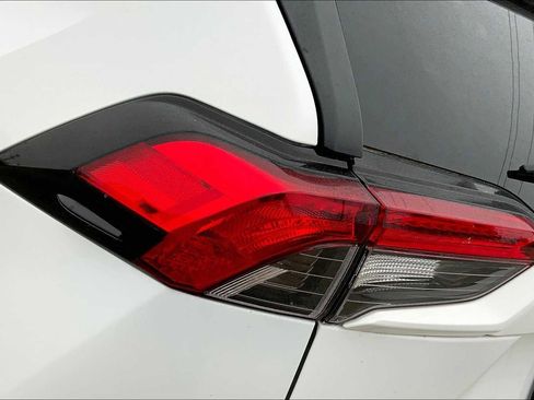 Used 2023 Toyota RAV4 XLE image 28