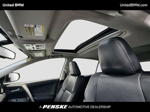 Used 2014 Toyota RAV4 Limited AWD/4WD image 19