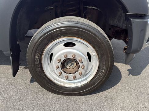 Used 2016 Ford F550 4x4 SuperCab Super Duty image 29