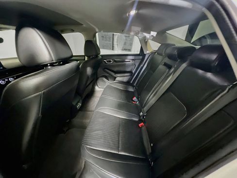 Used 2024 Honda Civic Touring image 28