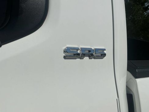 Certified 2024 Toyota Tacoma SR5 AWD/4WD image 24