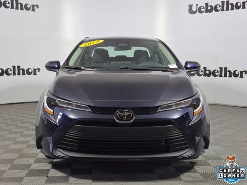 Used 2024 Toyota Corolla LE FWD image 2