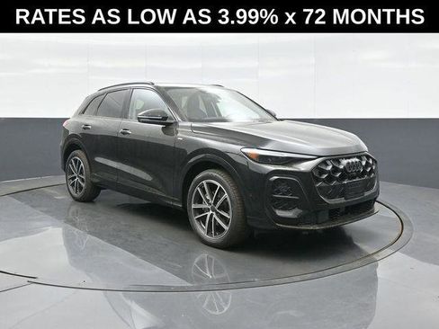 New 2026 Audi Q5 Prestige image 1