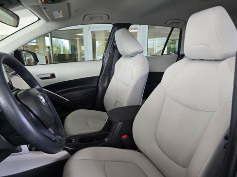 Certified 2025 Toyota Corolla Cross L AWD/4WD image 22