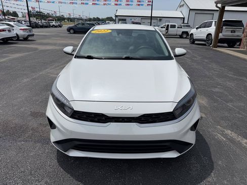 Used 2022 Kia Forte LXS FWD image 9