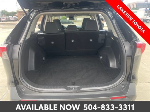 Certified 2024 Toyota RAV4 XLE FWD image 20