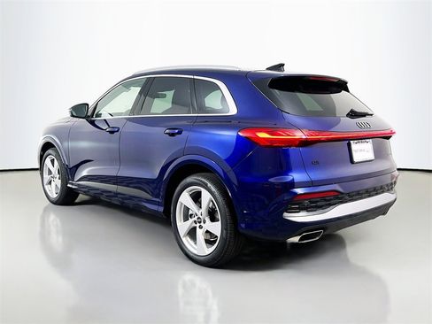 New 2025 Audi Q5 Prestige image 5