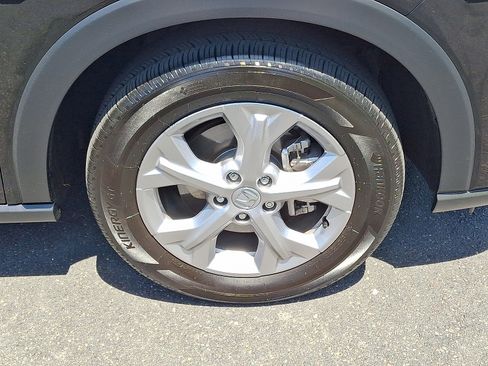 Used 2025 Honda HR-V LX image 8