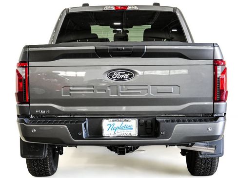Used 2026 Ford F150 XLT w/ XLT Black Appearance Package AWD/4WD image 6