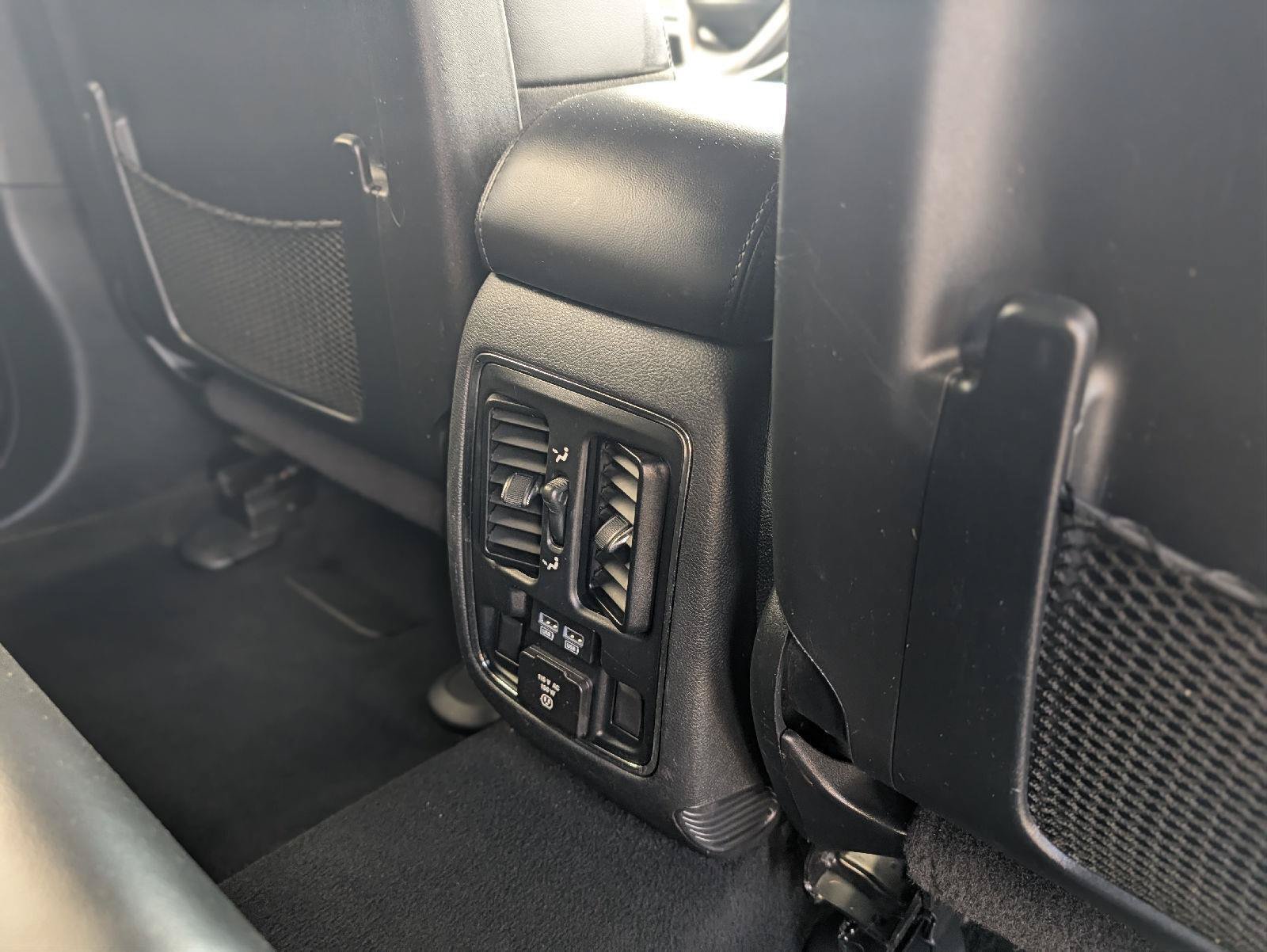 Used 2020 Jeep Grand Cherokee Limited AWD/4WD image 42