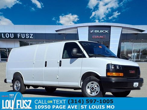New 2025 GMC Savana 2500 Work Van w/ Driver Convenience Package image 1