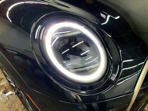 Certified 2025 MINI Cooper S FWD image 29