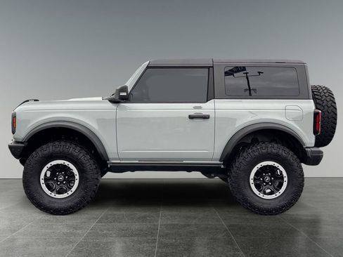 Used 2023 Ford Bronco Badlands AWD/4WD image 4