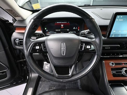 Used 2023 Lincoln Aviator Reserve w/ Class IV Trailer Tow Package image 27