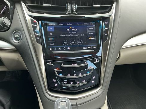 Used 2017 Cadillac CTS Luxury image 22