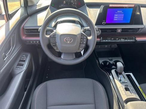 New 2026 Toyota Prius Plug-In Hybrid FWD image 12