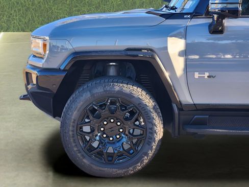 New 2026 GMC Hummer EV SUV AWD/4WD image 6