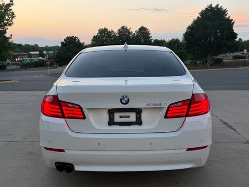 Used 2012 BMW 528i xDrive Sedan AWD/4WD image 4