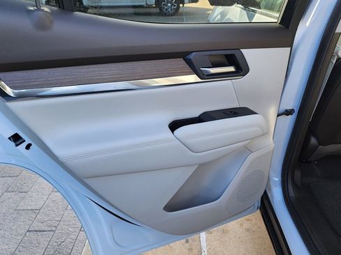 New 2026 GMC Terrain Denali image 43