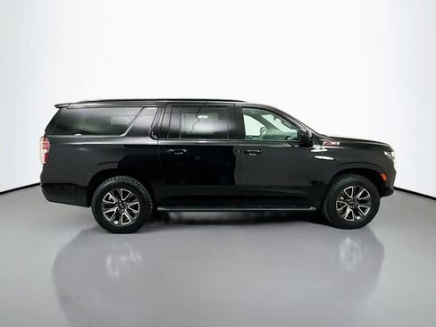 Used 2021 Chevrolet Suburban Z71 AWD/4WD image 8