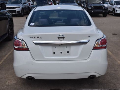 Used 2015 Nissan Altima 2.5 S w/ Power Driver Seat Package image 7